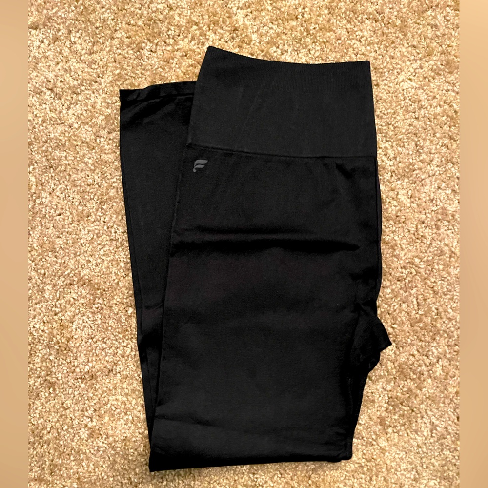 Fabletics high rise compression training leggings